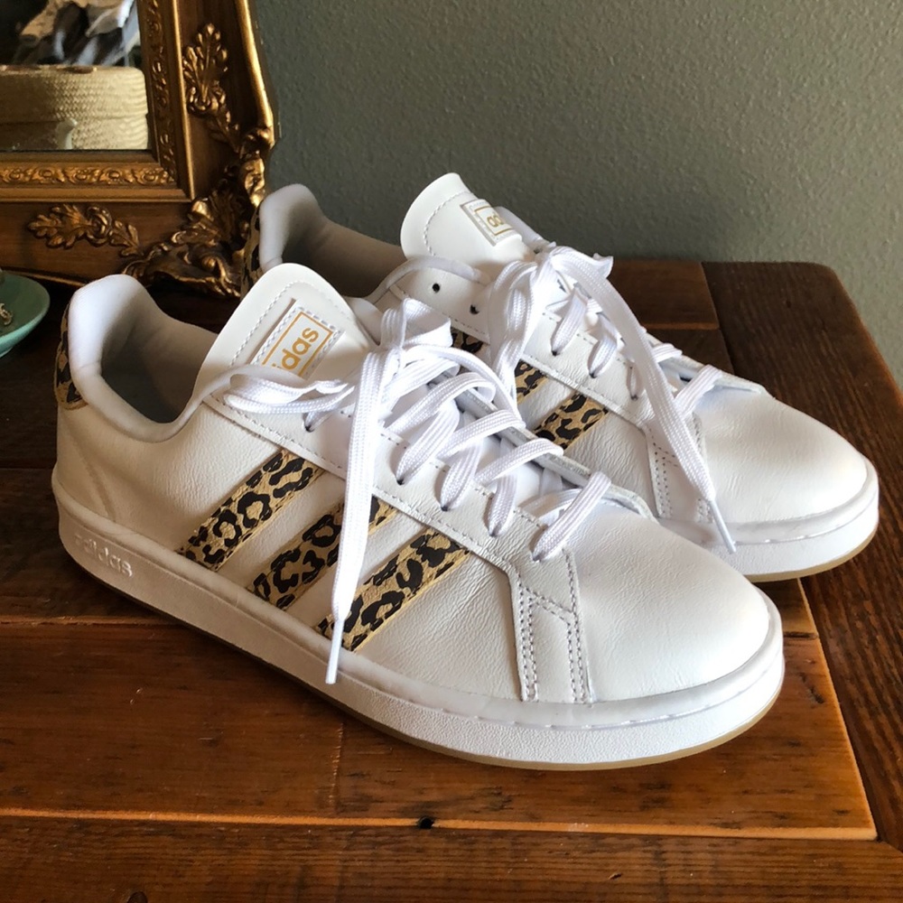 adidas Grand Court Women's Sneakers (cheetah)